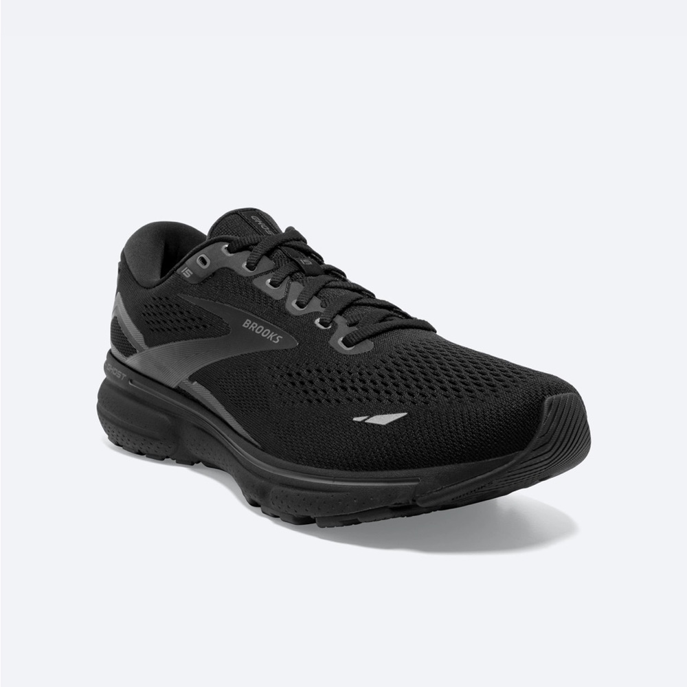 Brooks Black Ghost 15 Size 8 Wide. Used a couple of times